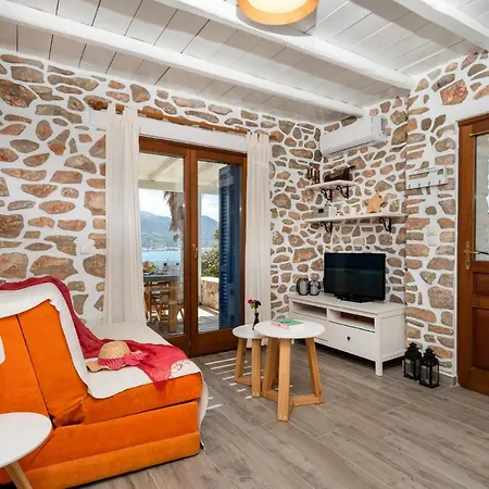 Olivia's Countryside House Apartment